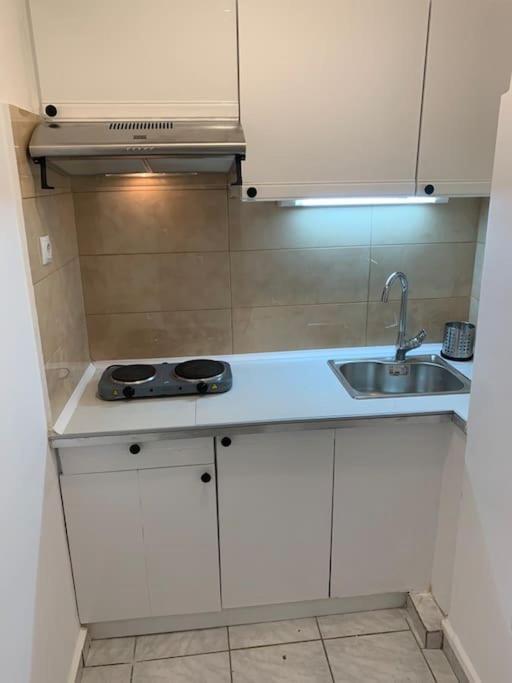 Athens Apartments For Rent Exterior photo